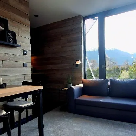 Keller - Dq Tower Semesterbostad *